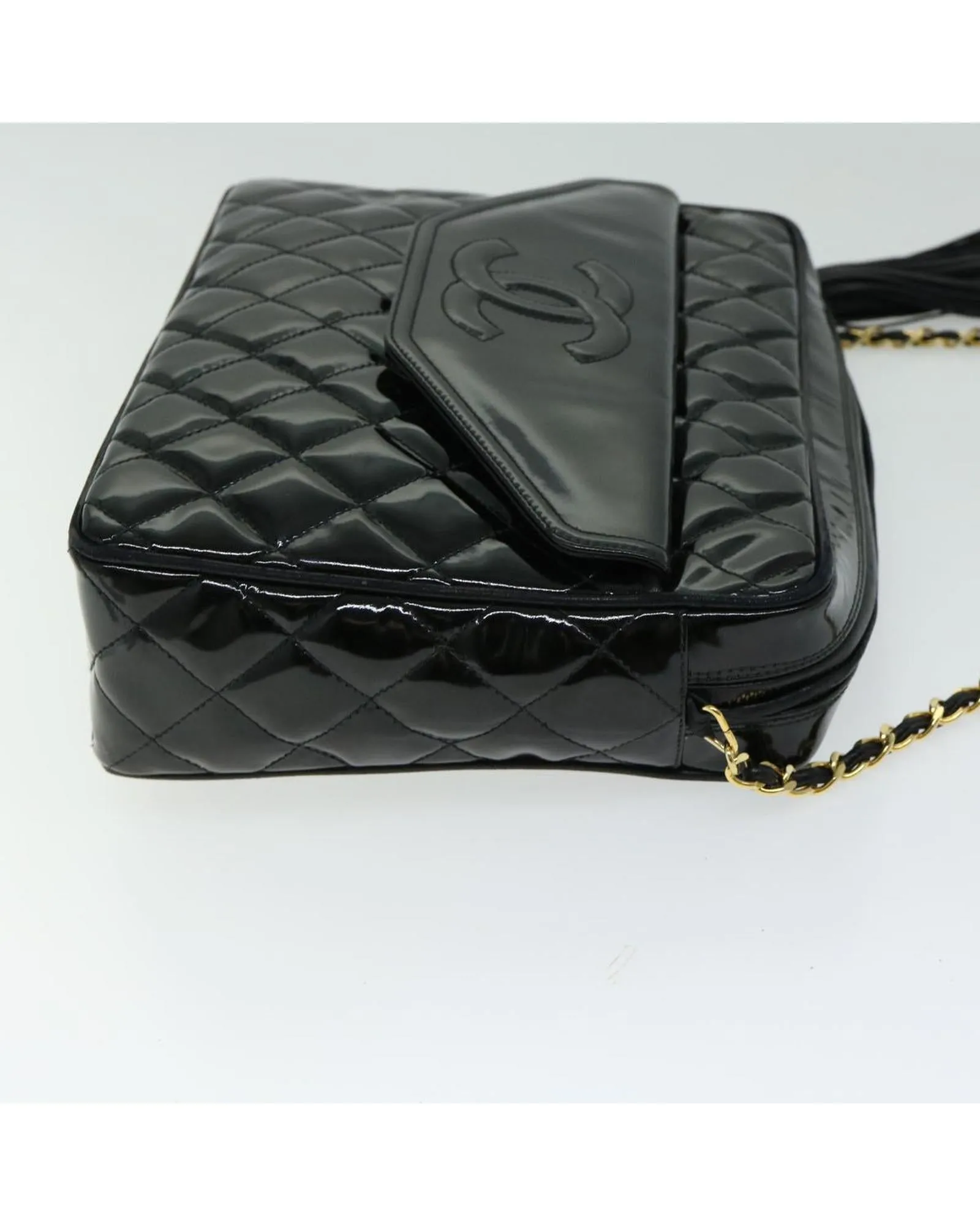 Chain Shoulder Bag with Matelasse Design and Patent Leather Finish