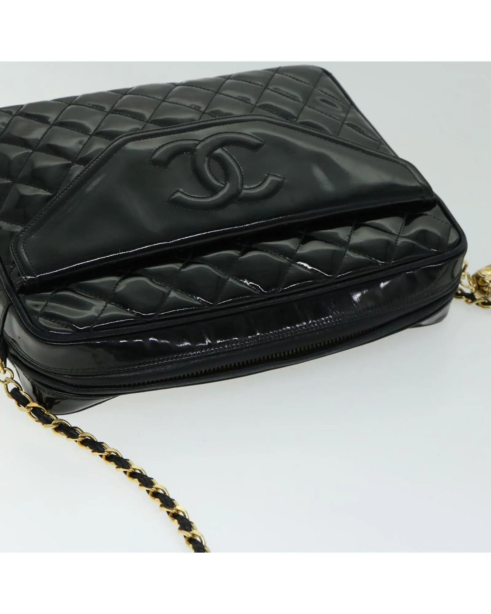 Chain Shoulder Bag with Matelasse Design and Patent Leather Finish