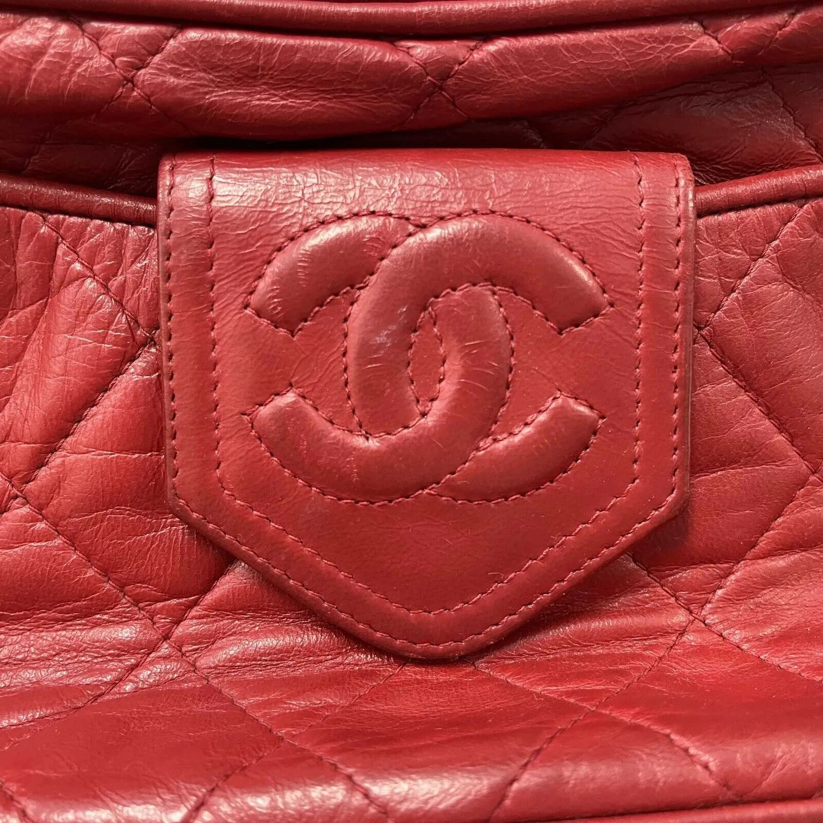 CHANEL - Vintage CC Red Lambskin Gold Chain Tassel Camera Bag Crossbody