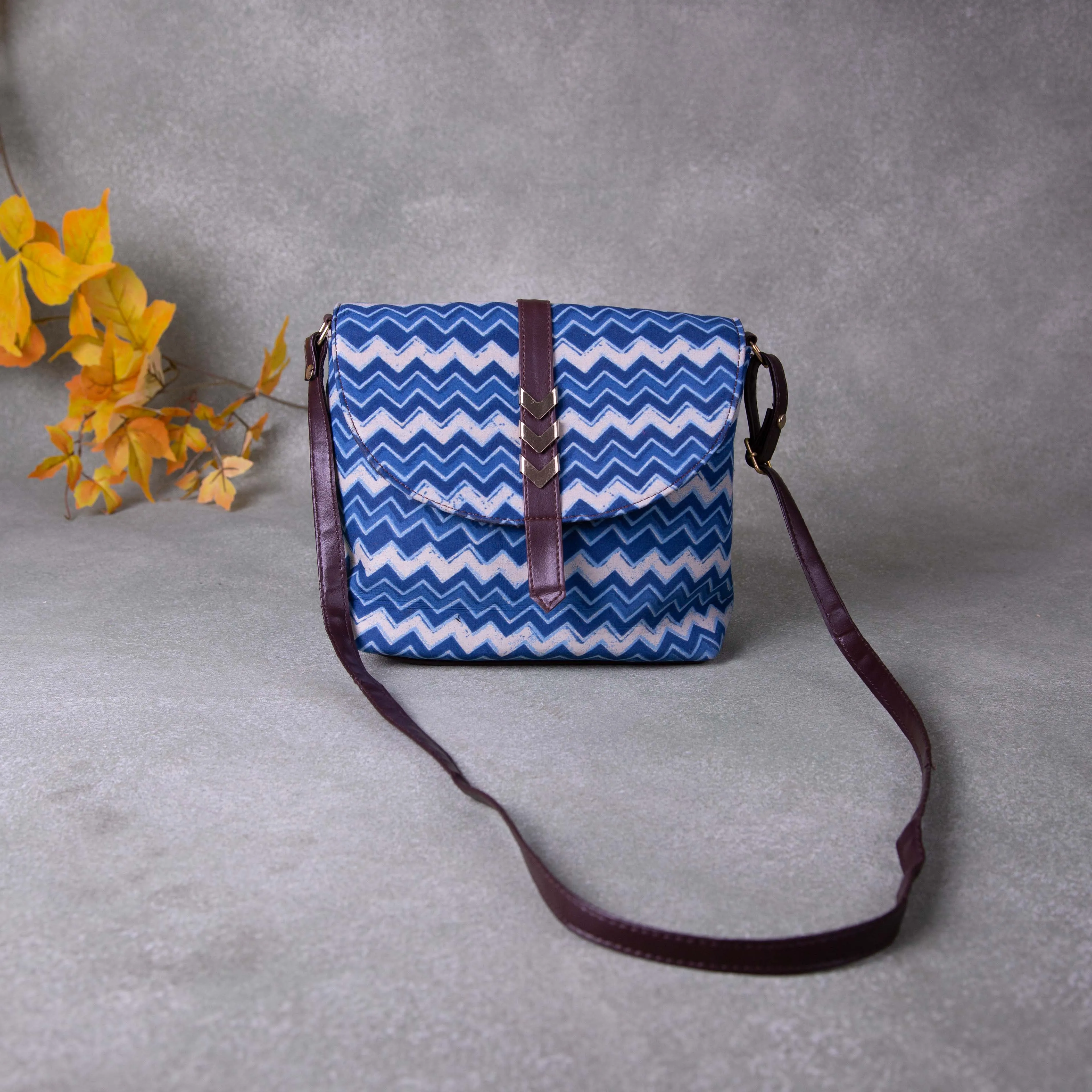 Regular Slings Blue with White Zig Zag Prints