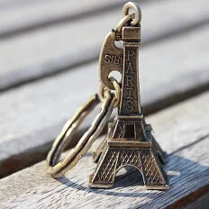 Retro Mini Decoration Torre Eiffel Tower Keychain Paris Tour Eiffel Key Chain Key Holder Key Ring Women Bag Charm Pendant Gift