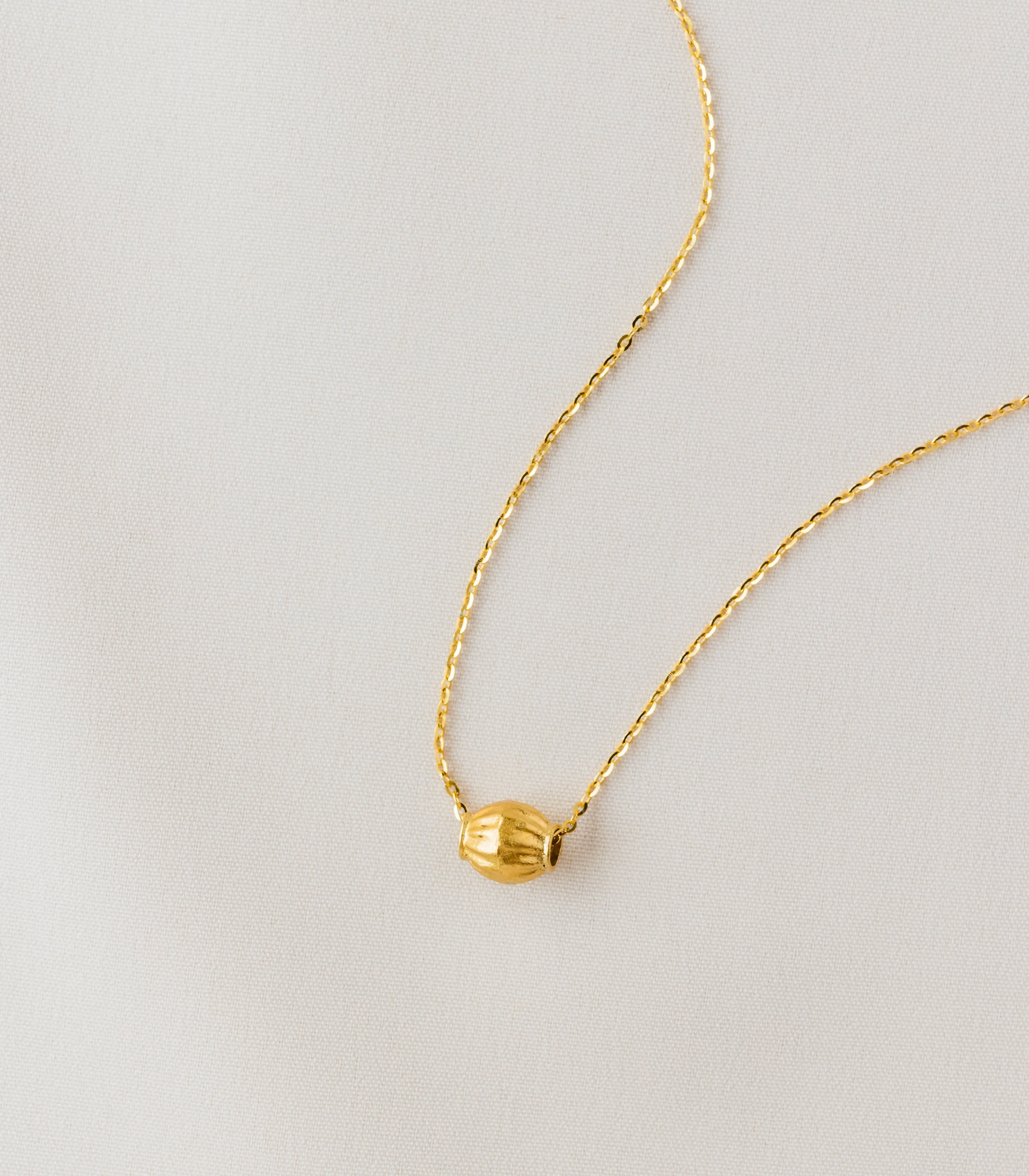 The Daligan Minimalist Chain Pendant Necklace